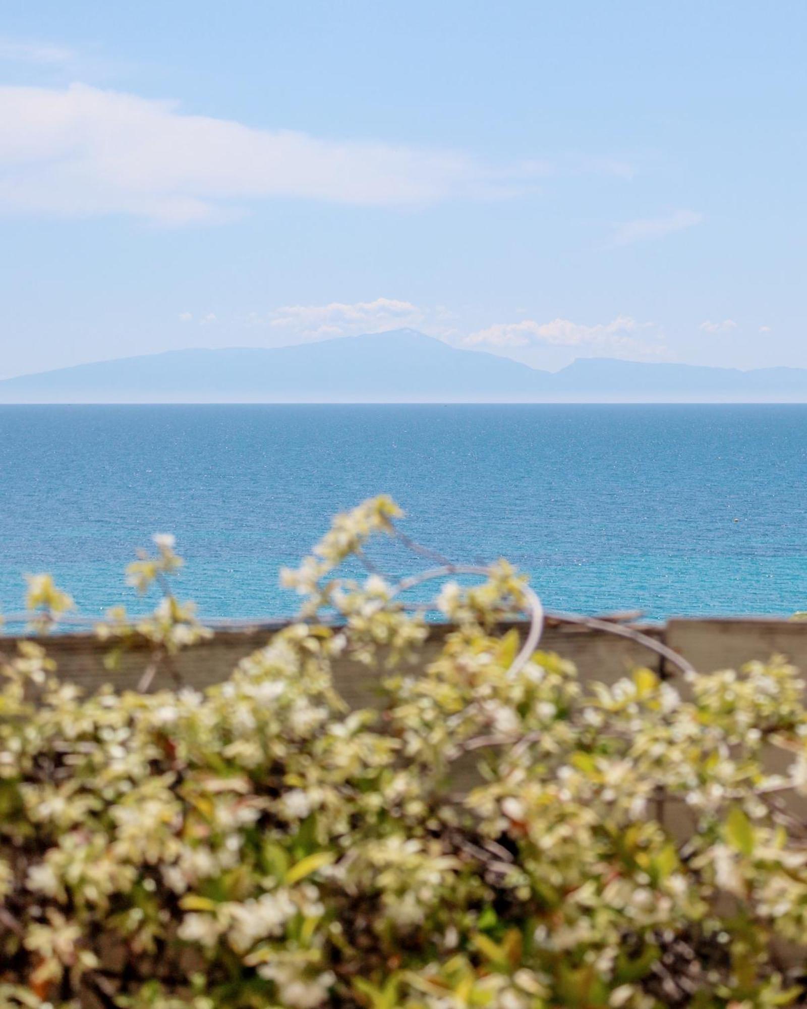 Aegean Blue Beach Hotel Nea Kallikrateia Eksteriør bilde